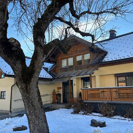 Gaestehaus Rader Вайсбриах Екстериор снимка